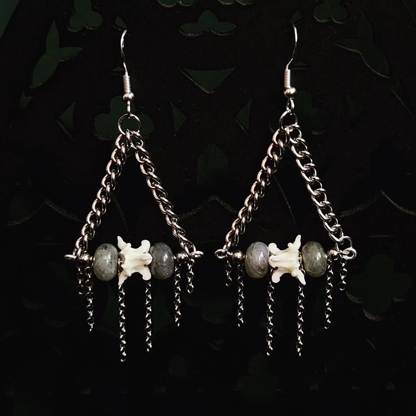 Gothic Chain Vertebrae Dangles