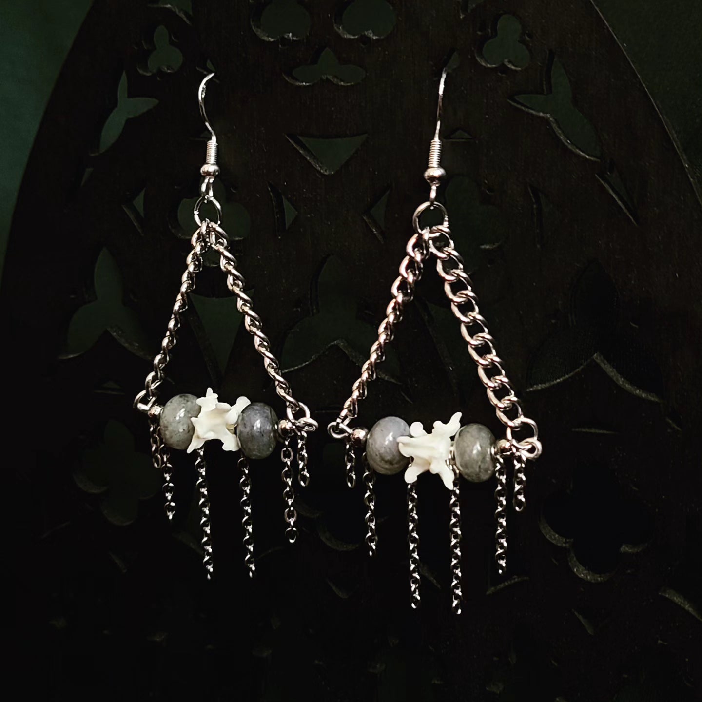 Gothic Chain Vertebrae Dangles