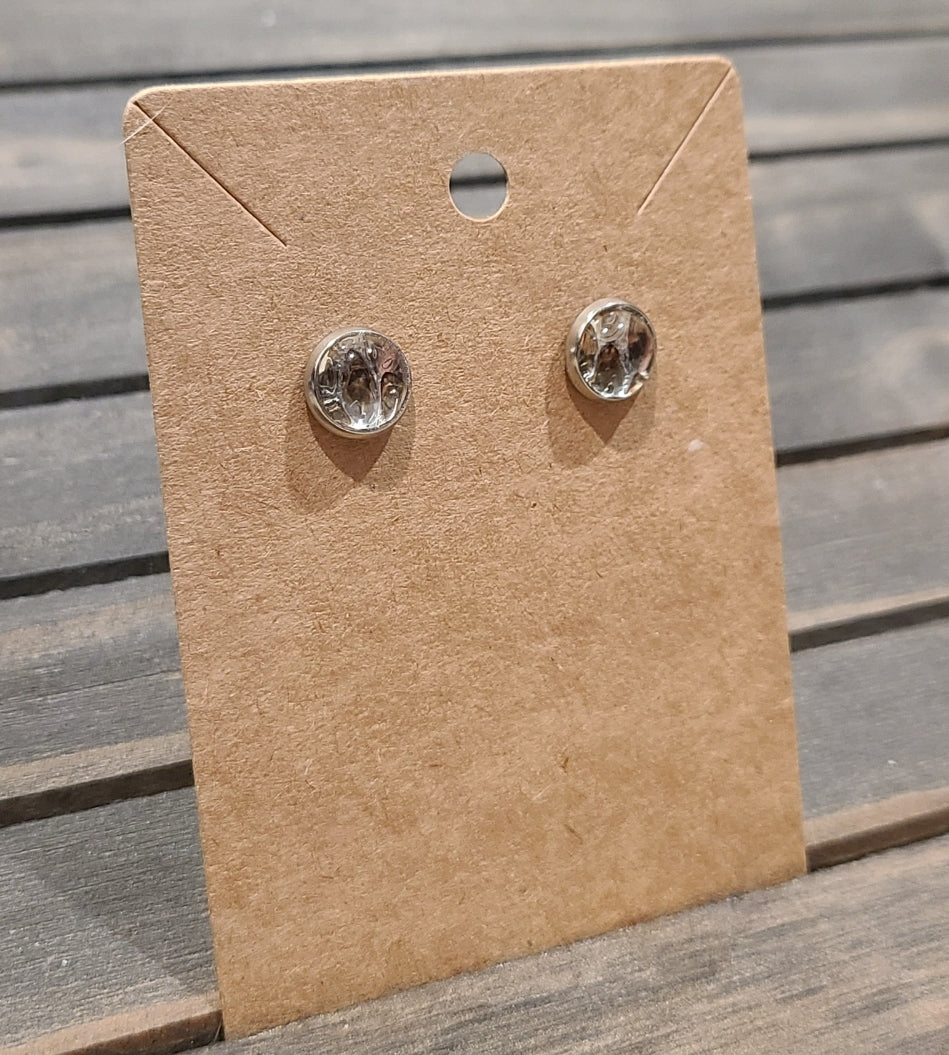 Snake shed studs